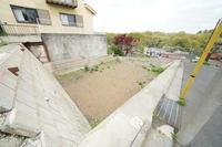 その他:第一種低層住居専用地域につき建ぺい率40％、容積率80％のエリアです。