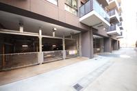 その他:駐車場