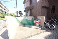 その他:ゴミ置き場