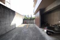 その他:バイク置き場