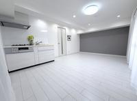 リビング:会話が弾む、笑顔が広がる！キッチンとリビングが一体になった開放的なLDK！