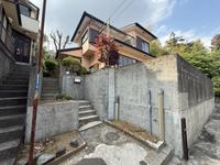 リビング:小学校は徒歩圏内にありますので、お子様を安心して学校に見送ることができそうですね。