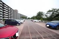 その他:敷地内に自走式駐車場完備。
