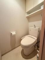 トイレ:トイレ