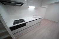 リビング:キッチンとつながったリビングは家族がくつろげる団欒の場に。
