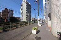 その他:前面道路