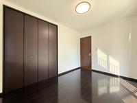 その他:1階6帖洋室