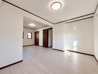 その他:2階12帖洋室