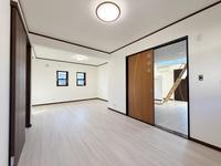 その他:2階12帖洋室