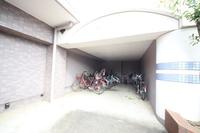 キッチン:駐輪場