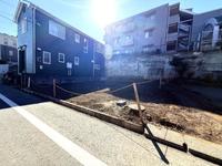 その他:第2種中高層住居専用地域につき建ぺい率60％、容積率200％のエリアです。